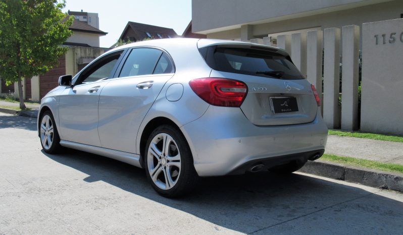 Mercedes Benz A200 2014 lleno